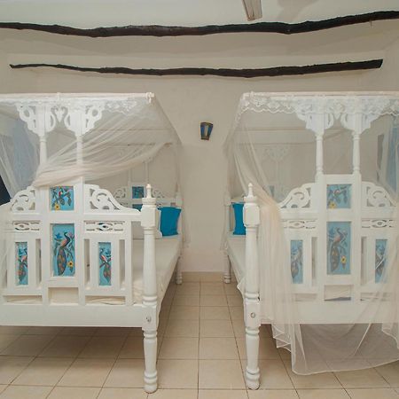 Sunny Garden Rooms Watamu Exterior photo